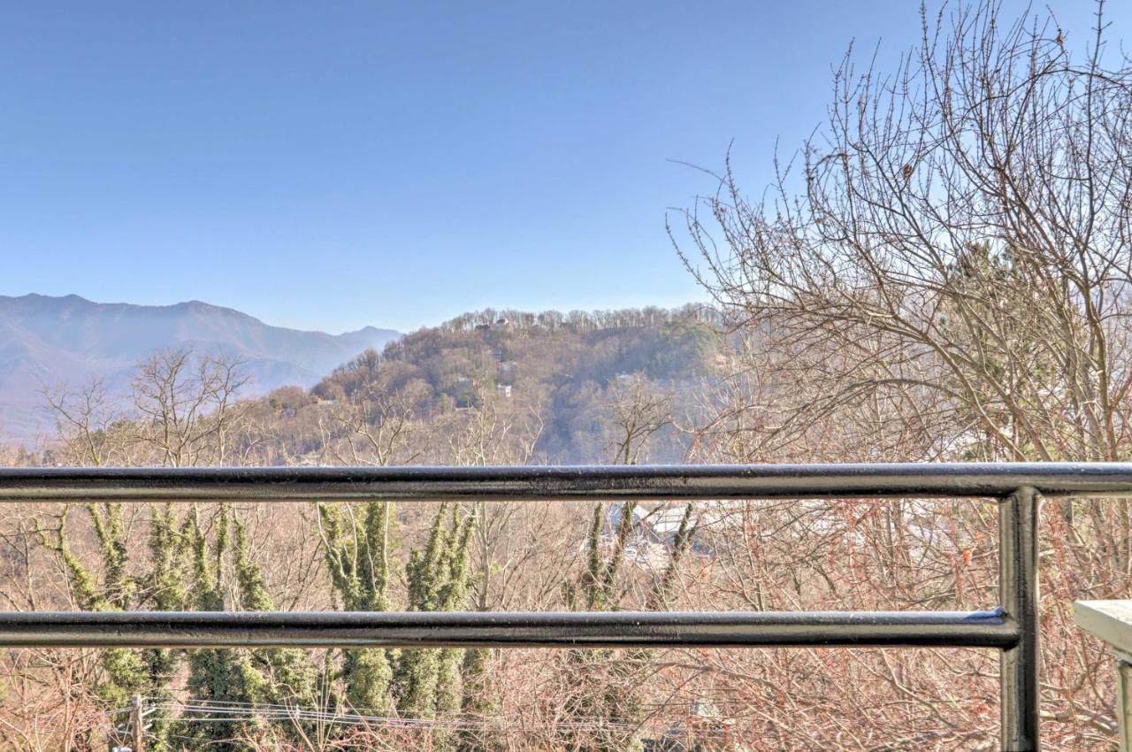 Unique Smokies Ski Shack With Mountain-Top View Gatlinburg Exterior photo